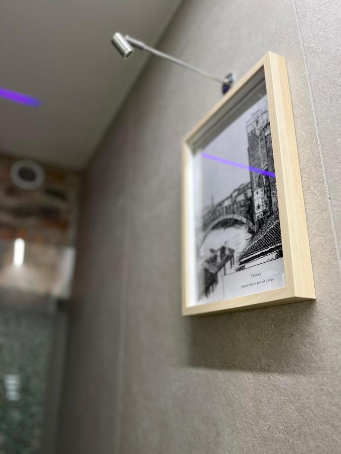 Teodorico Room & Apartment فيرونا المظهر الخارجي الصورة