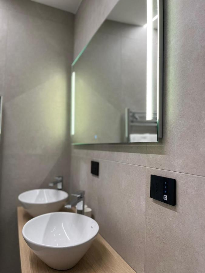 Teodorico Room & Apartment فيرونا المظهر الخارجي الصورة