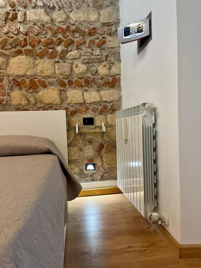 Teodorico Room & Apartment فيرونا المظهر الخارجي الصورة