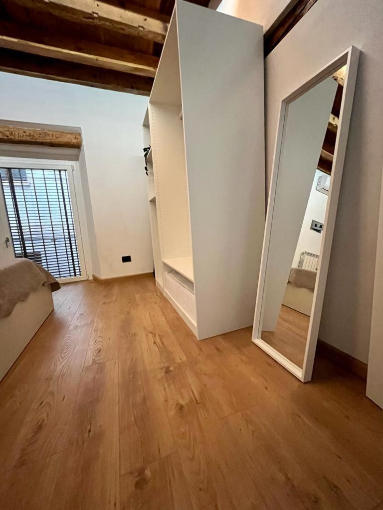 Teodorico Room & Apartment فيرونا المظهر الخارجي الصورة