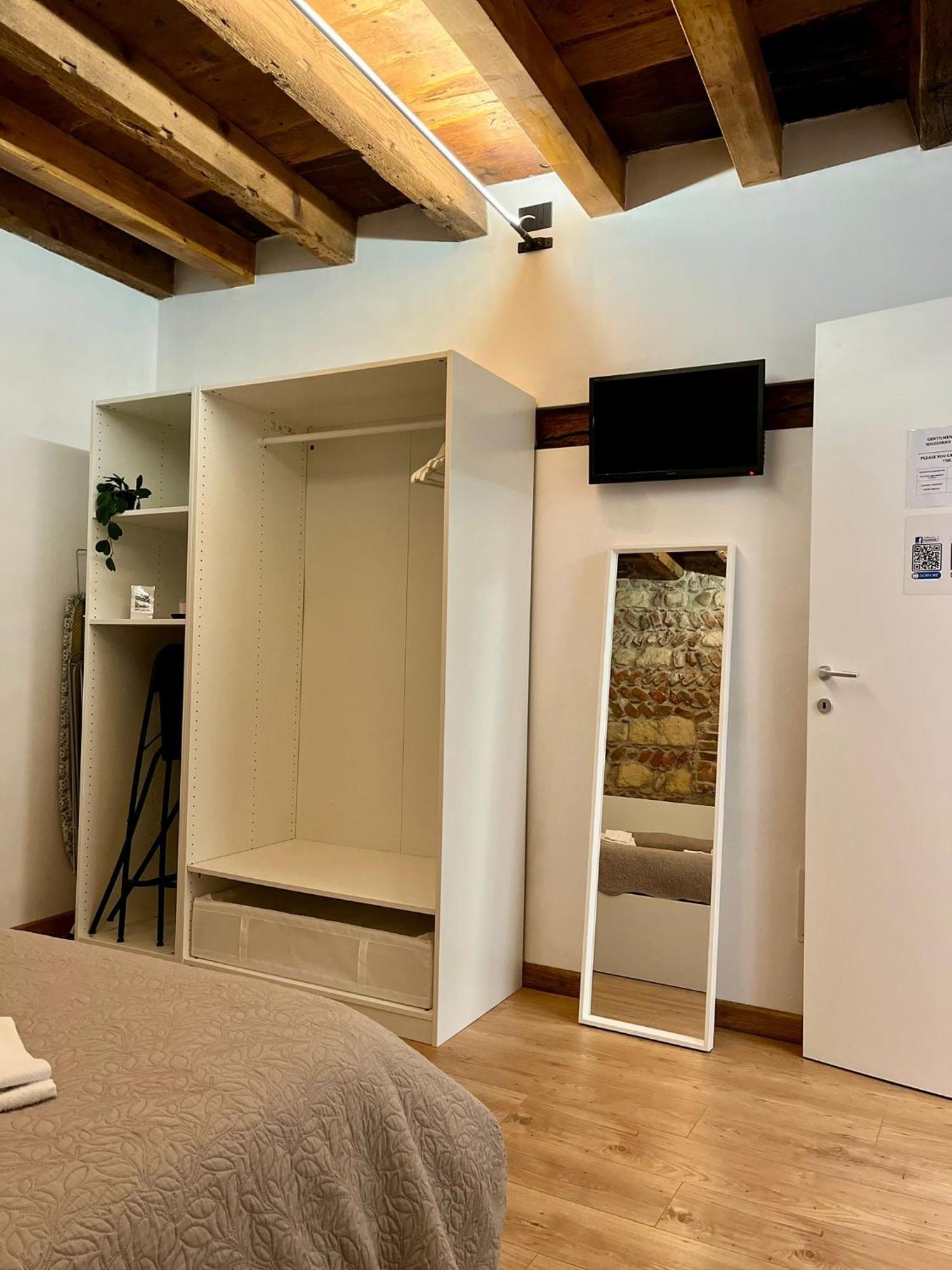 Teodorico Room & Apartment فيرونا المظهر الخارجي الصورة