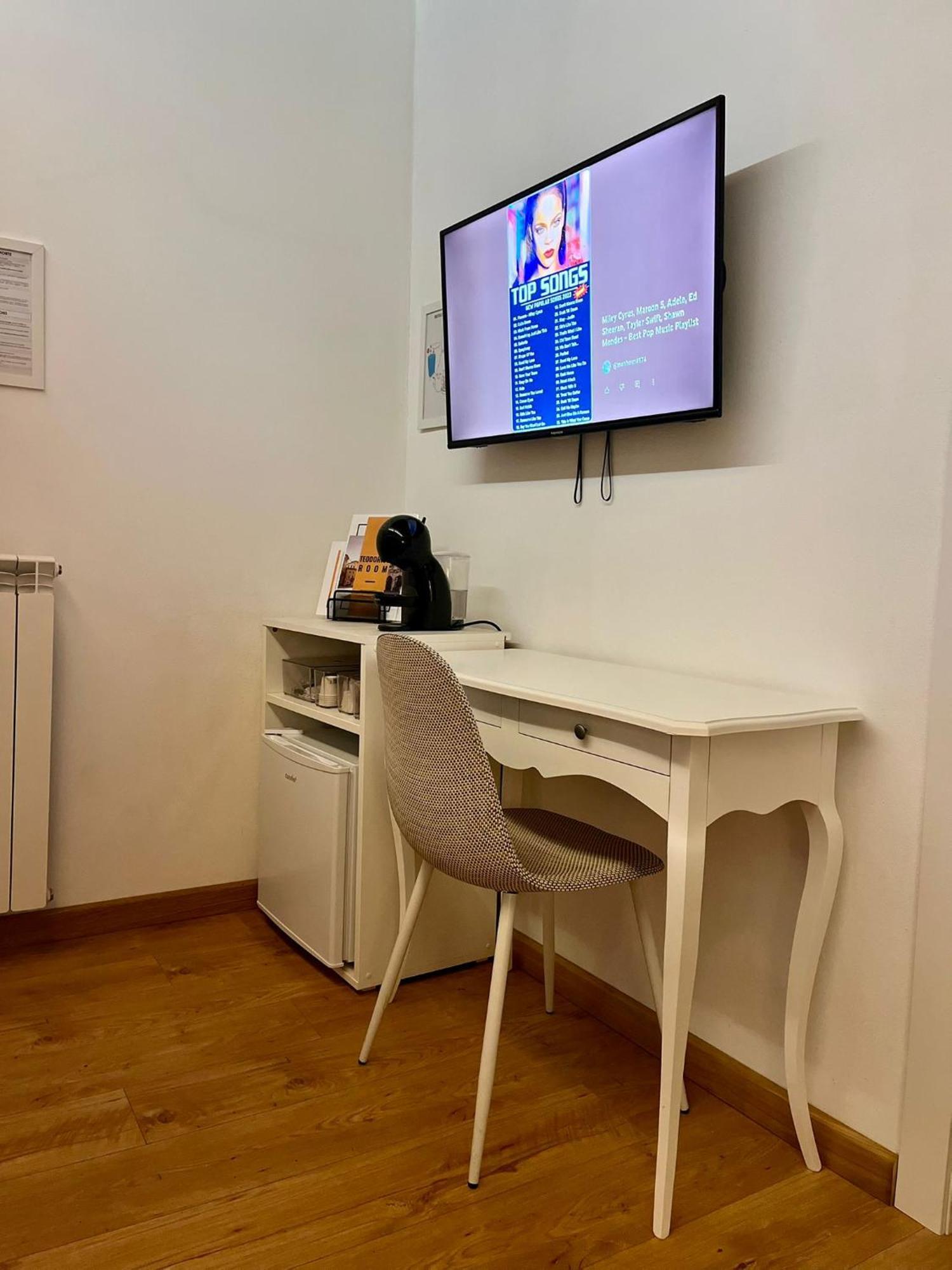 Teodorico Room & Apartment فيرونا المظهر الخارجي الصورة